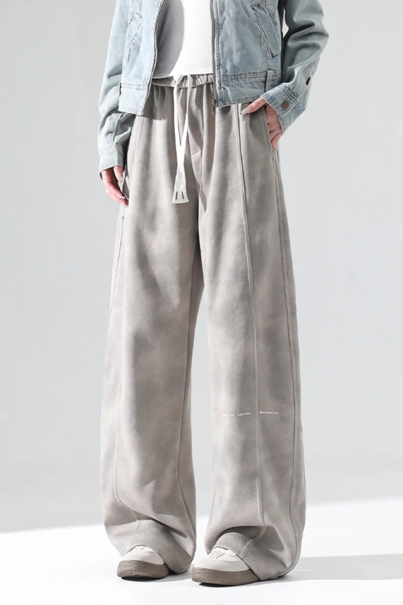 Baggy Low-Rise Wide-Leg Fleece Sweatpants