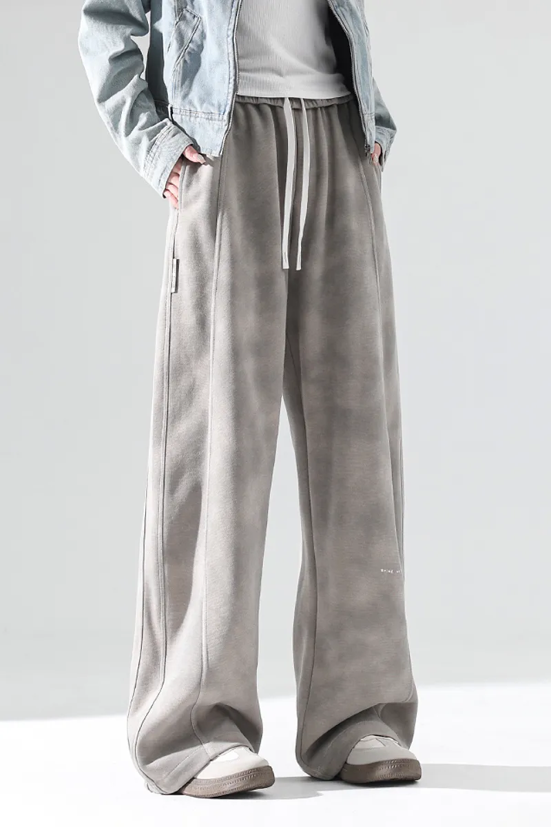 Baggy Low-Rise Wide-Leg Fleece Sweatpants