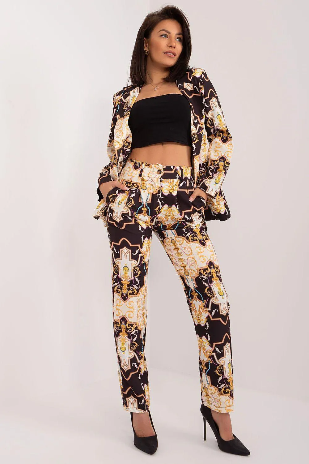 Chic Italy Moda Women's Suit Jacket and Trousers Set