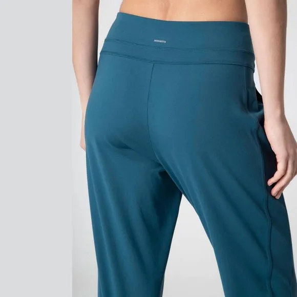 Mondetta Blue Teal Cozy Knit Active Jogger Pants
